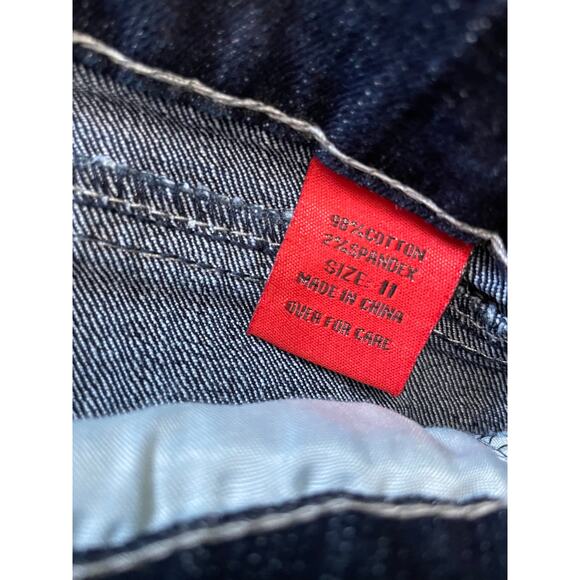 Eighty Eight Jean Shorts Size 11 - Picture 4 of 6